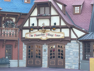 Pinocchio Village Haus at Magic Kingdom 🍕