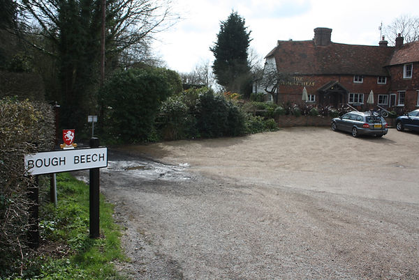 Our Beautiful Kent Invicta Cast Metal Village Nameplate Signs E.JPG