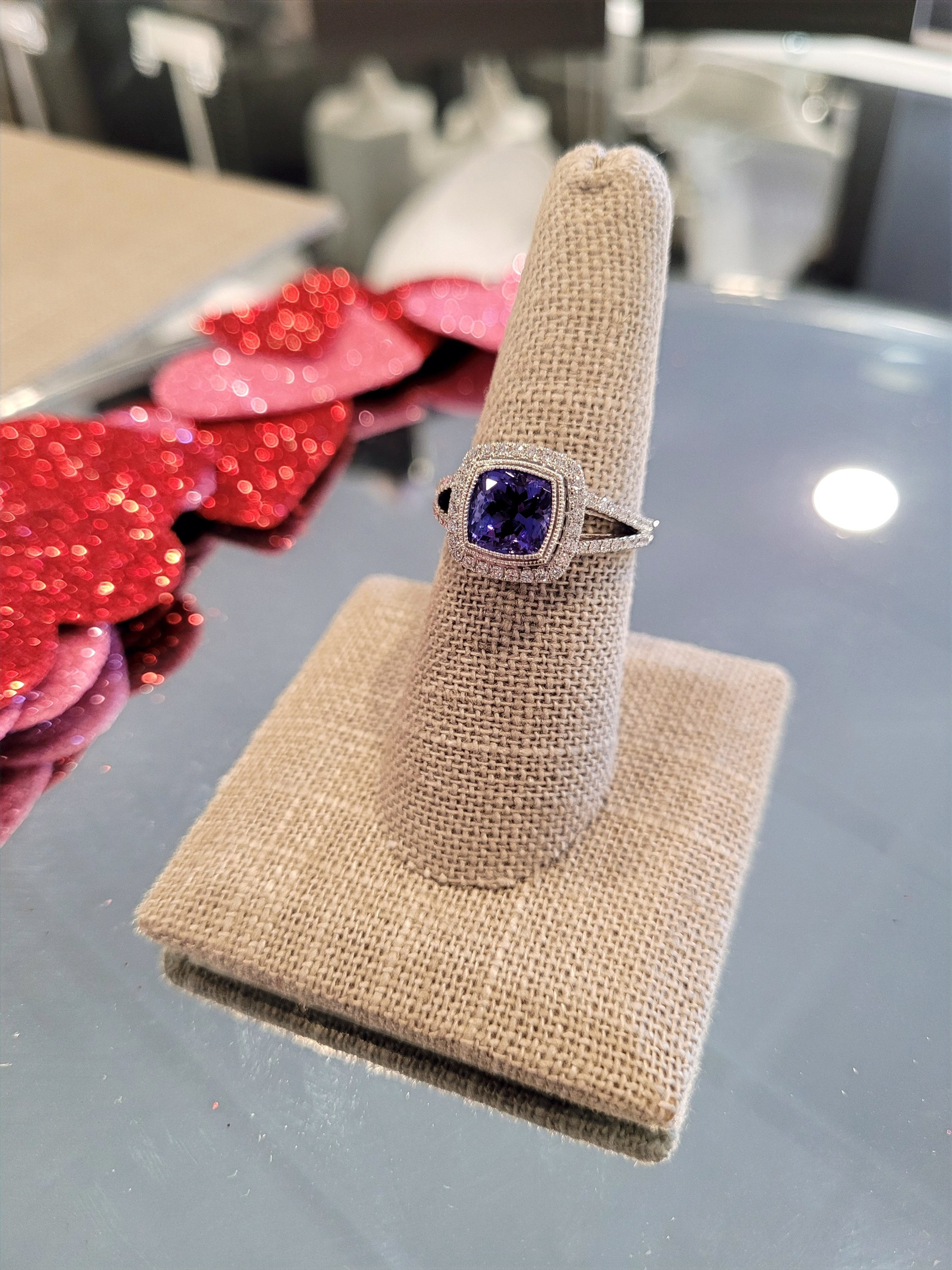 Tanzanite and diamond ring
