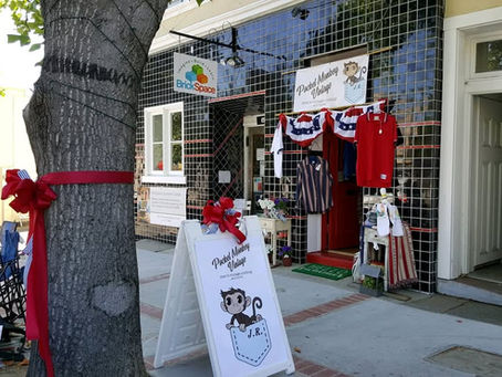 Pocket Monkey Vintage