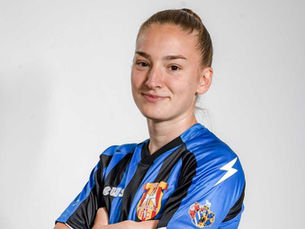 Mutatjuk Milica Popovic pécsi dupláját!