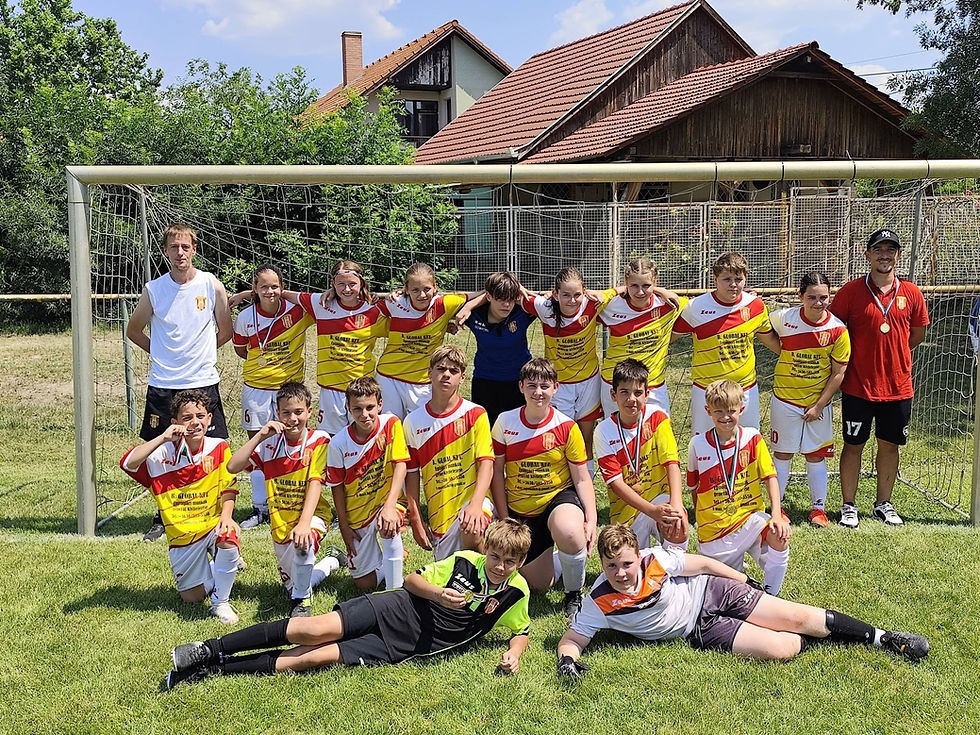 Egy aranyérmet hoztak el a Rózsa Kupáról a Szent Mihály csapatai (FRISSÜLT)