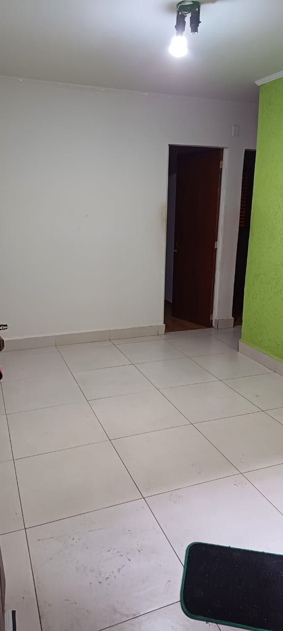 Miniatura: Vende Apto - CDHU R Nova do Tuparoquera - Jd Novo Sto Amaro