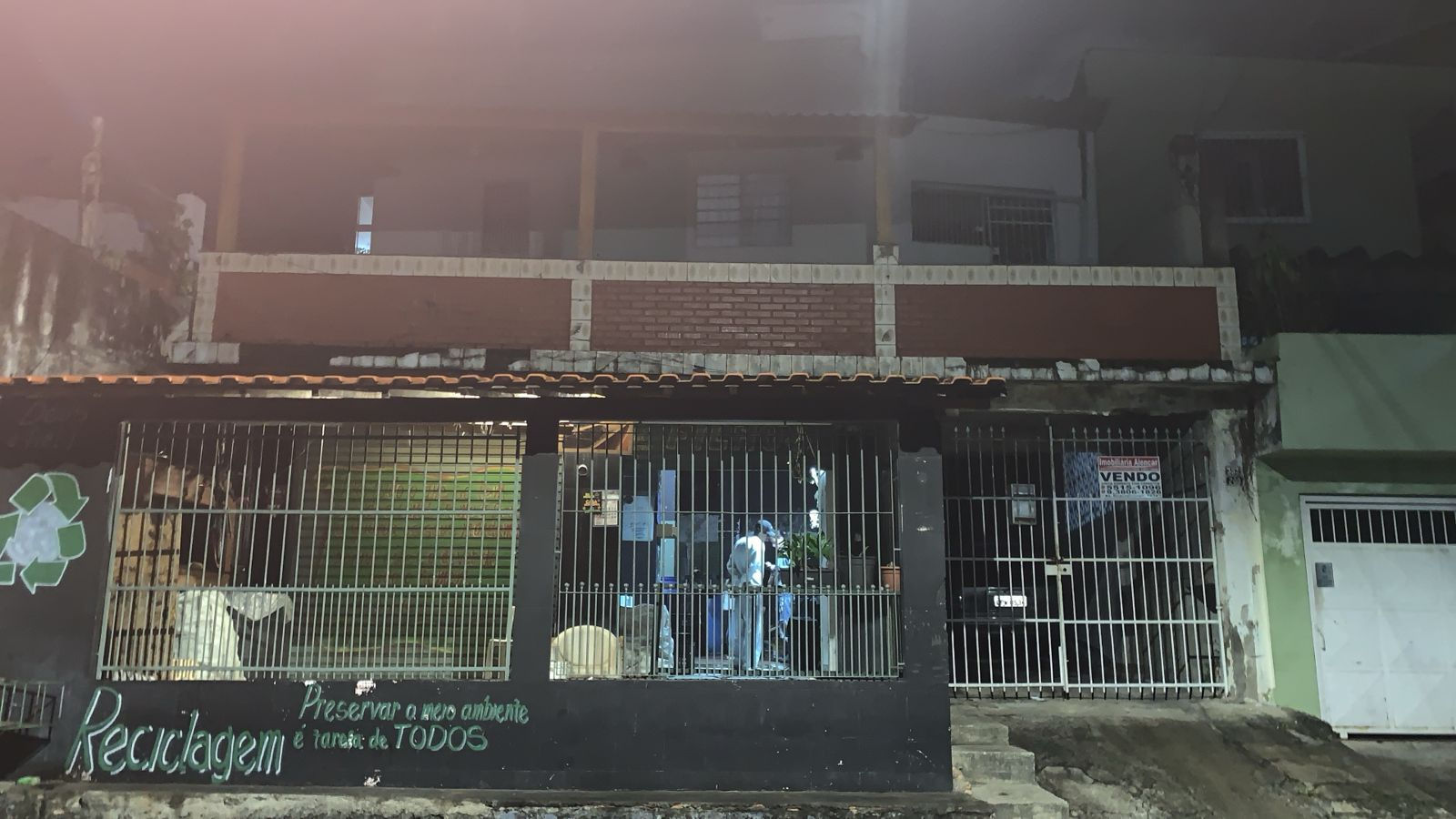 Vende Imóvel - C/2 Casas e Salão - R João Filipe - Jd Figueira Grande