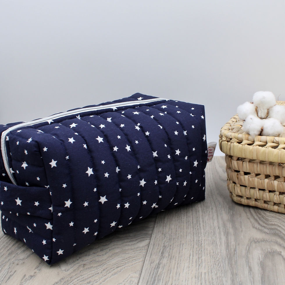 Miniature : Trousse de toilette matelassée - Collection douceur d’étoiles -