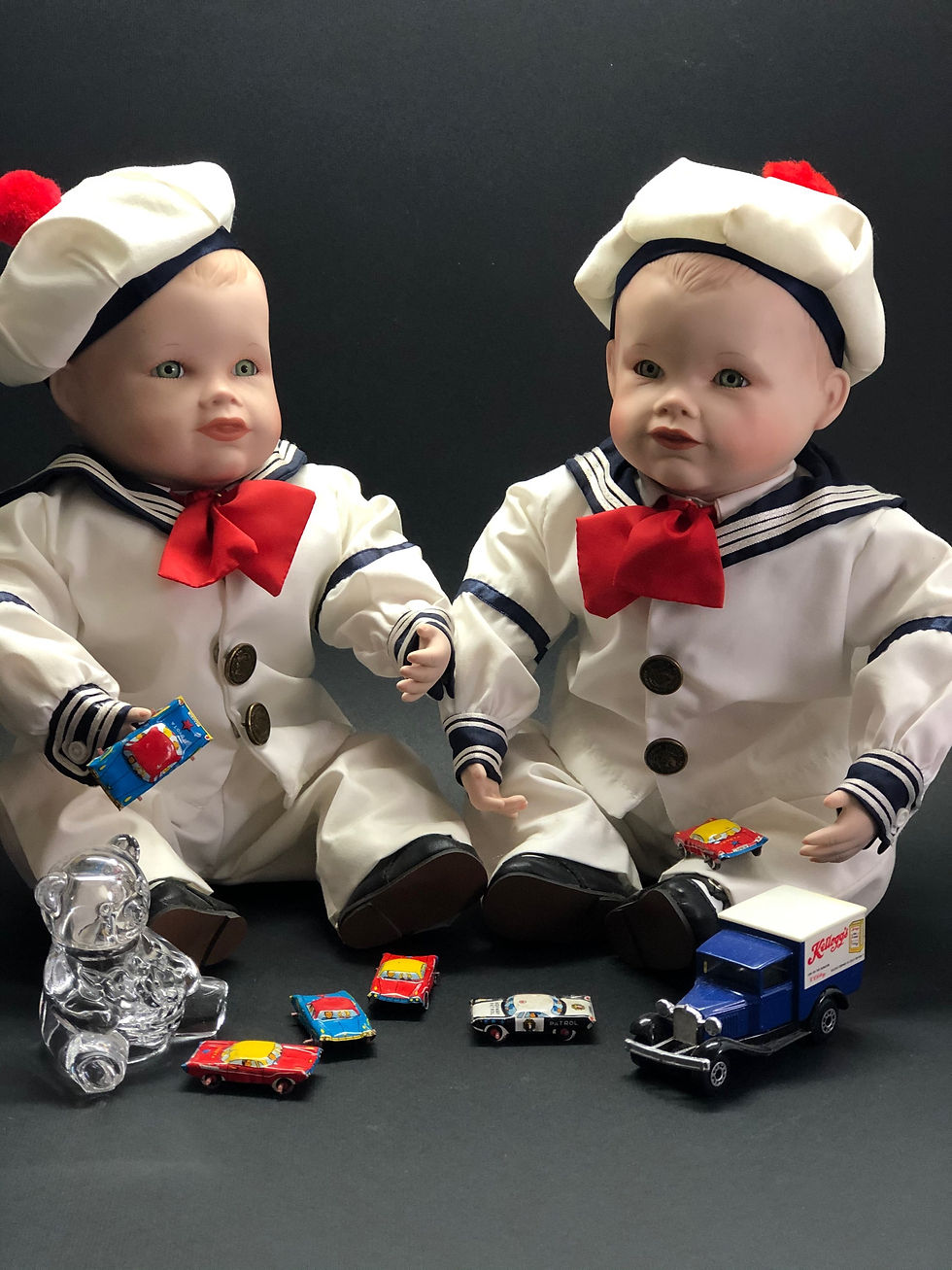 Muñecos antiguos de porcelana