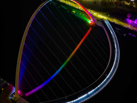 Gateshead Millennium Bridge: The Light of the Tyne