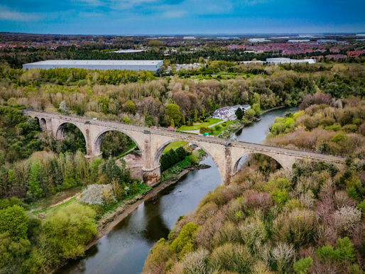 A Quick Fly Around Washington – Bridges, Halls and History