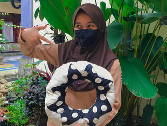 Bantal Duduk - Zahara Intan Wigathie
