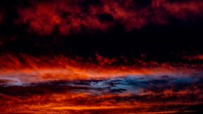 "וחושך על פני תהום"