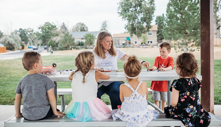 children in group speech and language therapy