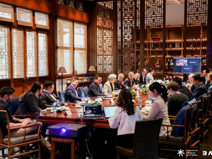 北京AI安全国际共识:禁止AI自行复制数据,不应用于生化武器