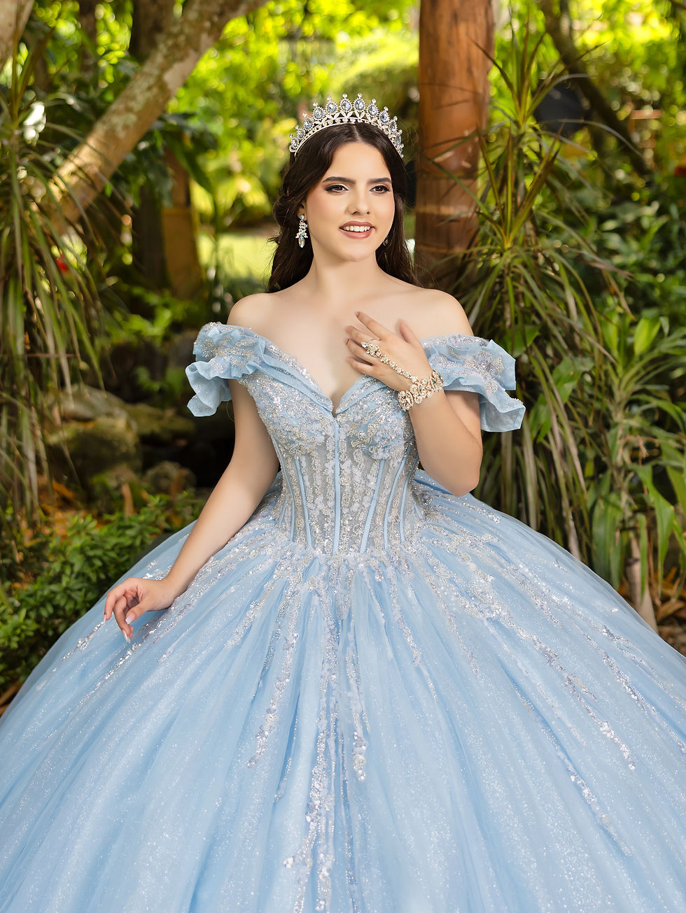 Miniatura: Quince dress