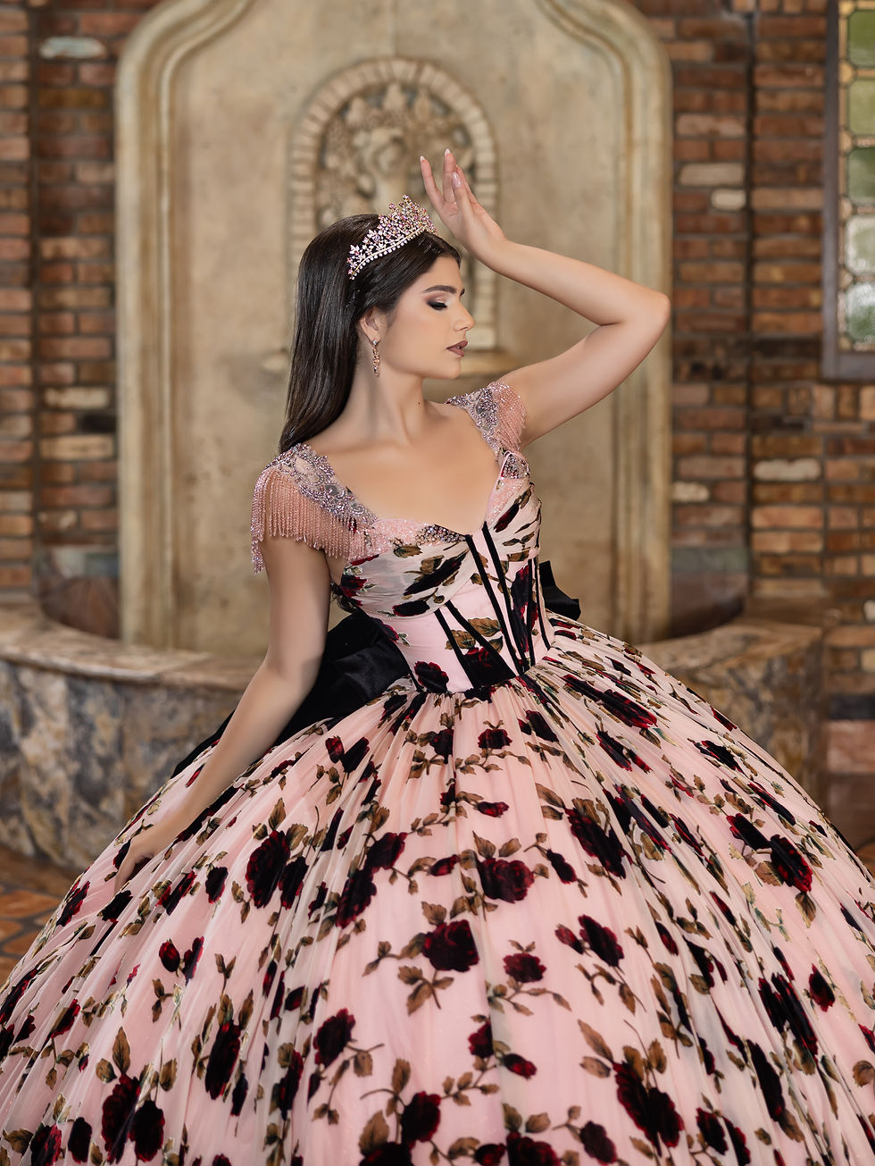 Miniatura: Quince dress