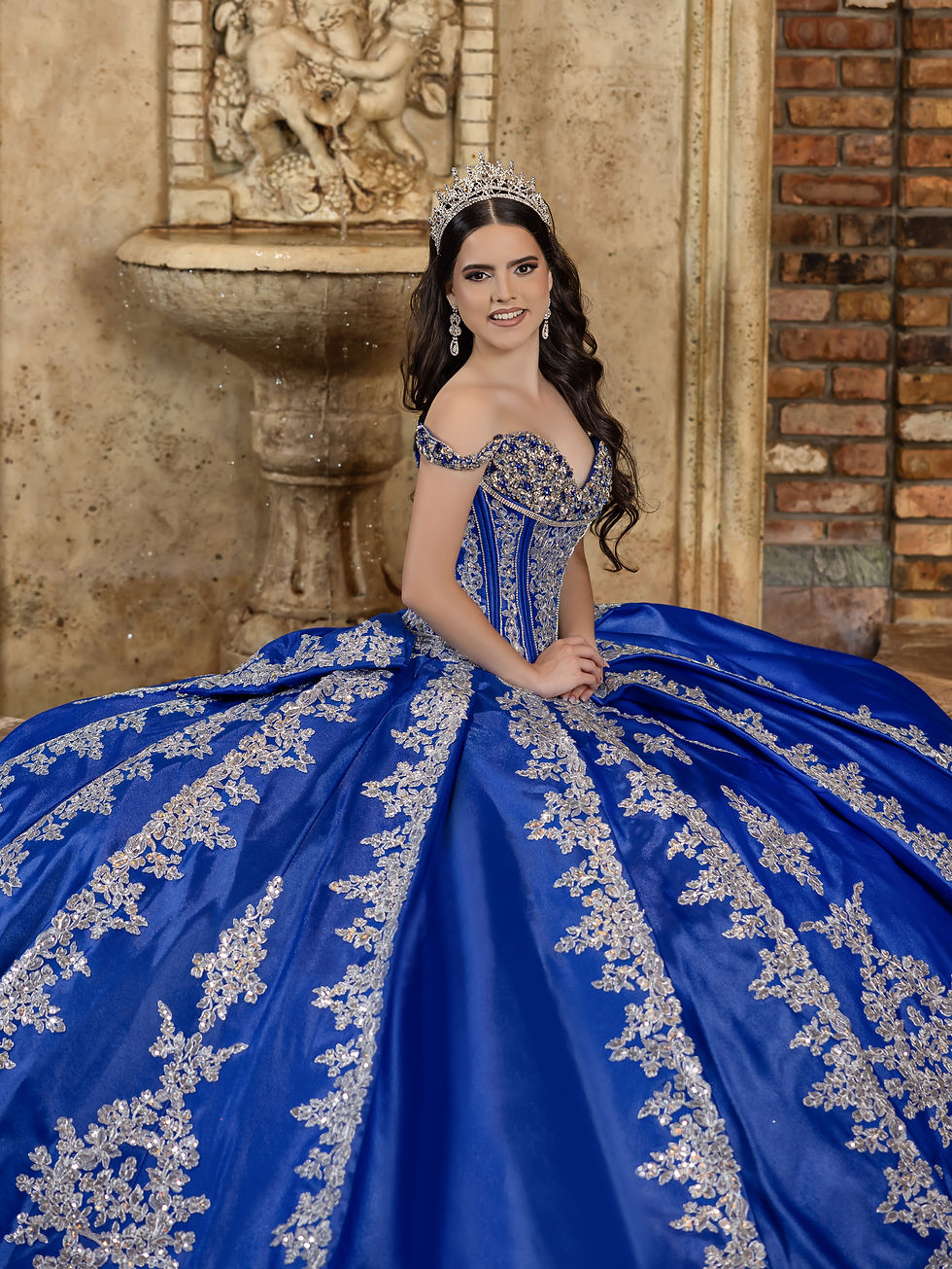 Miniatura: Quince dress