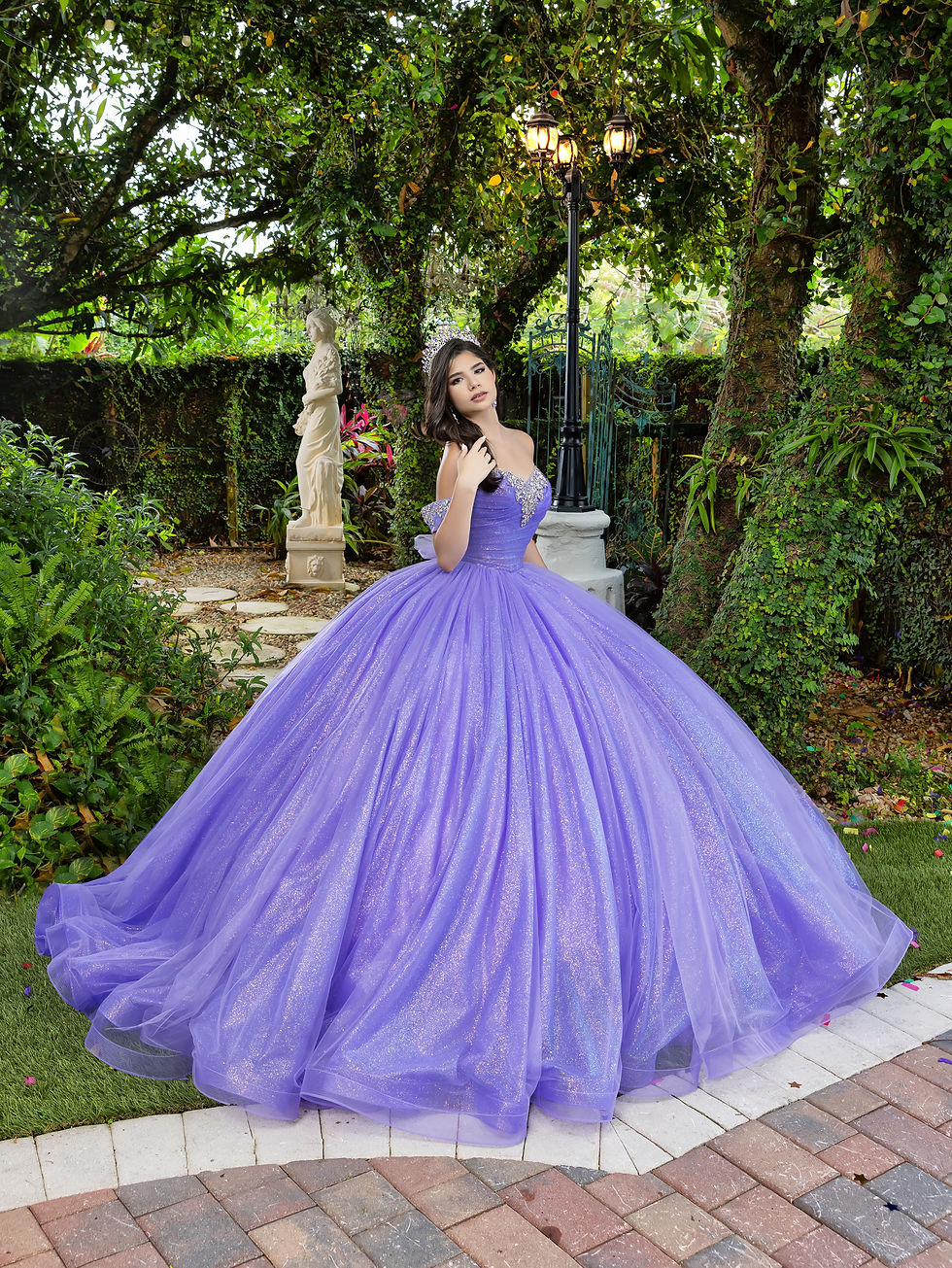 Miniatura: Quince dress