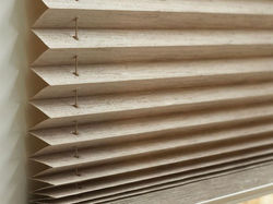 pleated-blinds-1w7rty66d6jg4q2klktz68shj