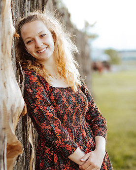 Seniorphotomn-1.jpg