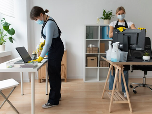 Why Your Galveston, TX Office Needs a Professional Commercial Cleaning Service