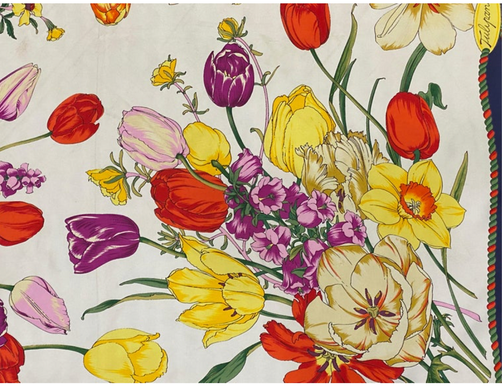 Thumbnail: Gucci Dahlia silk scarf