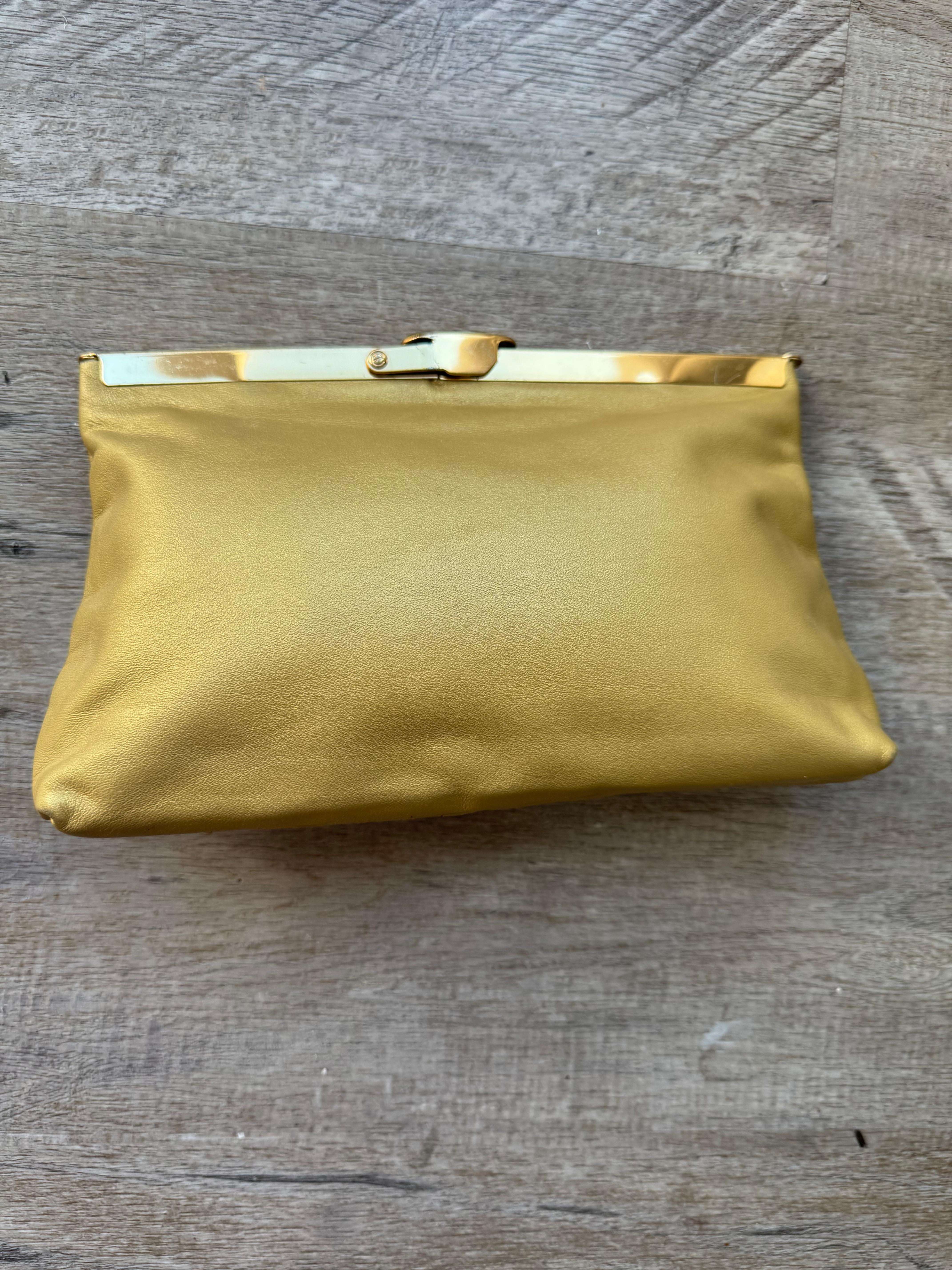 Vintage Etra Leather clutch (gold)