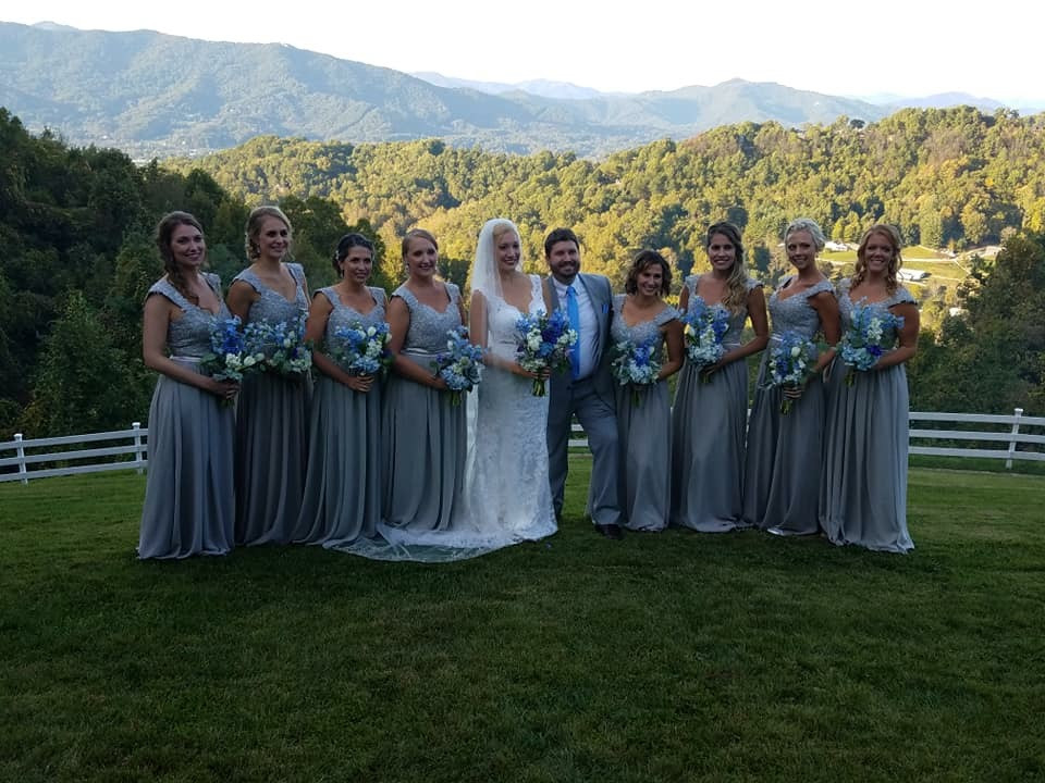 Waynesville NC Venue, Bridal Party Package, McKenzie Botanicals