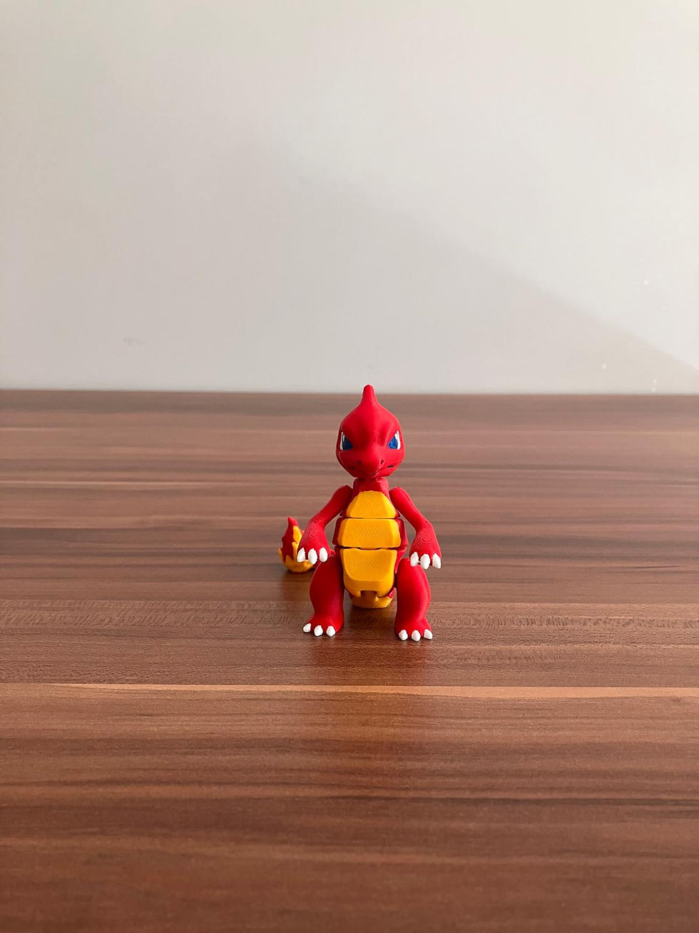 Küçük resim: Charmeleon Esnek Eklemli Pokemon