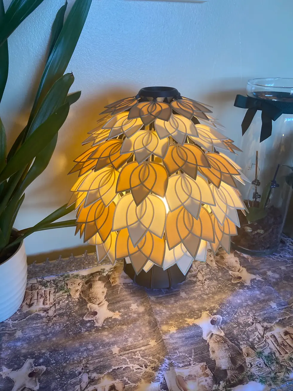 Küçük resim: Lale Yapraklı Abajur