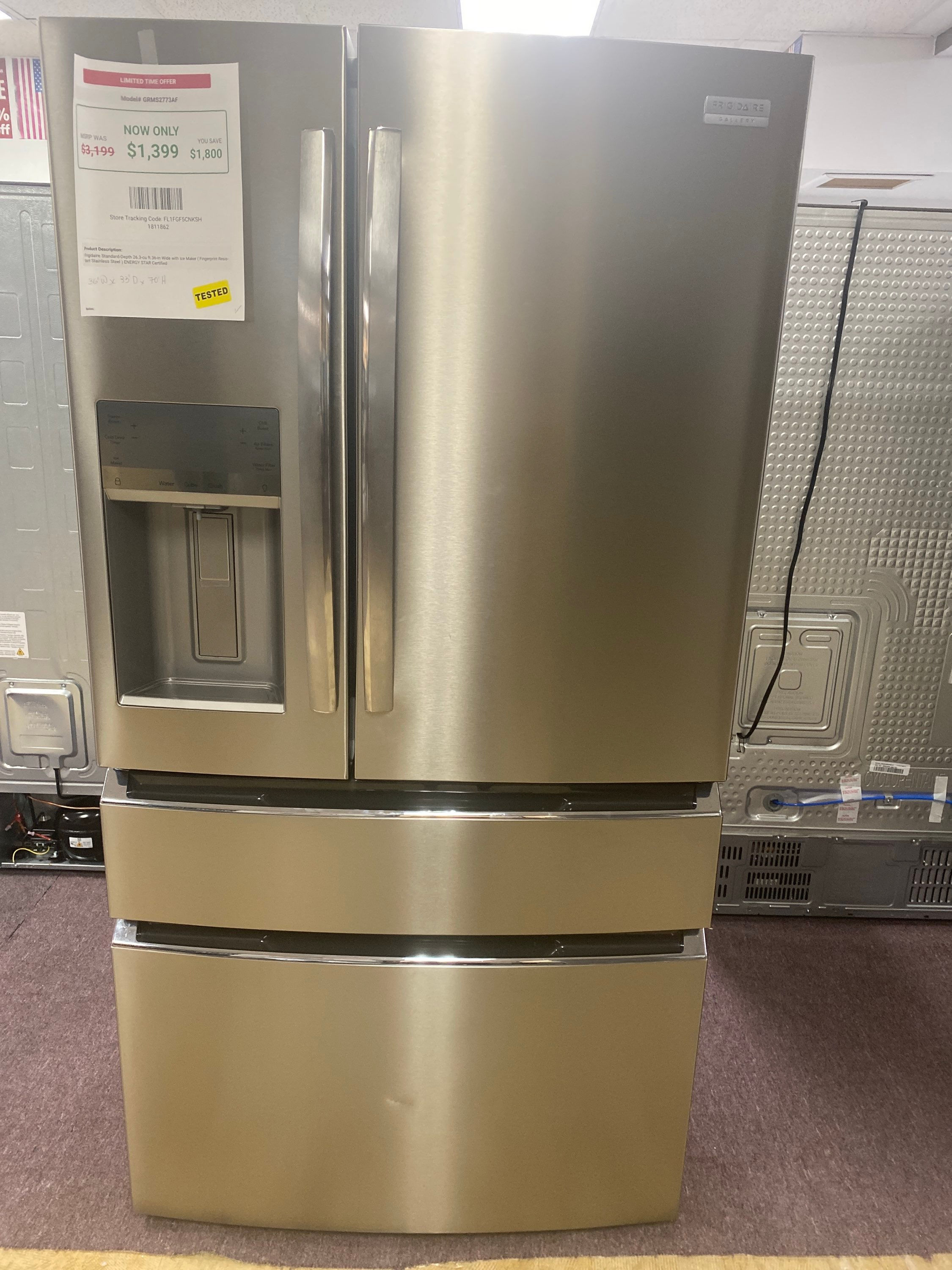 Frigidaire Standar -Depth 26.3-cu ft 