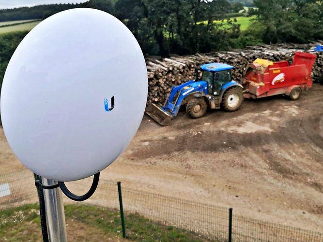 WiFi router_mesh WiFi_WiFi 6_wire wizards_hereford_uk.jpg