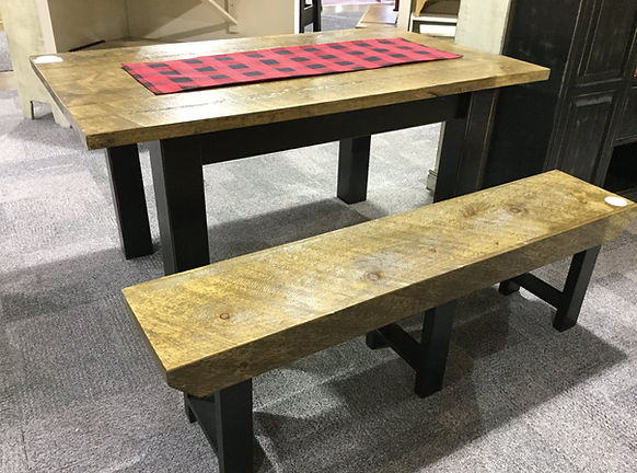 table-from-gift-fair_2_orig.jpg