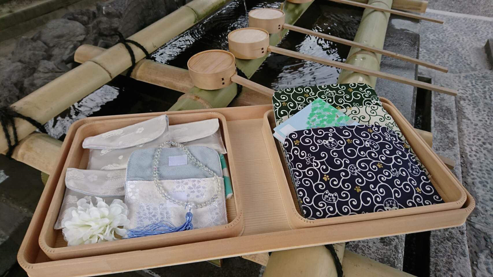 お数珠入れと御朱印帳袋