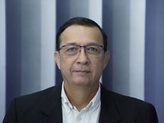 Reforma al TSE: La despartidización que no quiere Carlos Araujo