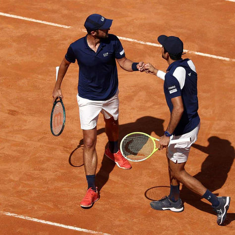 Arévalo y Pavic arrasan y avanzan a cuartos en Madrid