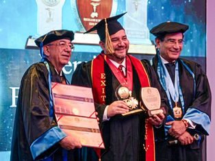 Orgullo de El Salvador en la medicina internacional
