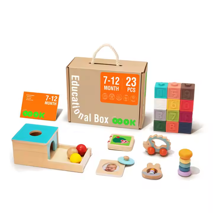 Little Discoverer: 7-12 months toy box-set