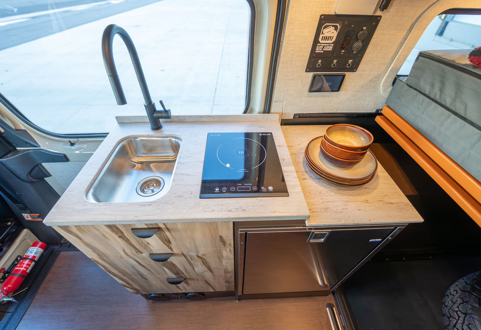 2025 Off Highway Van Davey Jackson 144 Pro Offroad Off-Grid Mercedes Sprinter Camper Van Kitchen