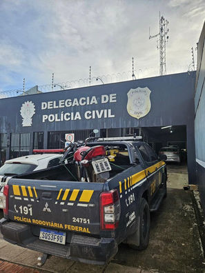 PRF recupera motocicleta com sinal identificador adulterado na BR-364 em Senador Guiomard