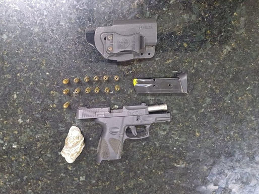 PRF FLAGRA MOTORISTA COM PISTOLA CARREGADA E DROGAS DURANTE FISCALIZAÇÃO NA BR-101 EM NATAL/RN