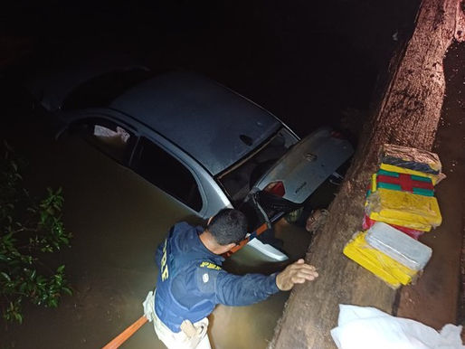 Em Guajará-Mirim/RO, PRF e BPFron apreendem cocaína após acompanhamento tático