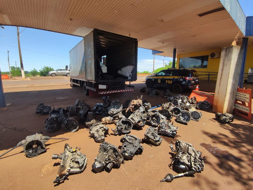 PRF apreende peças de veículos furtados em Rio Brilhante (MS)