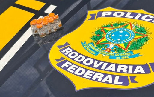 PRF apreende veículo de saqueadores de carga na Fernão Dias, em Brumadinho/MG