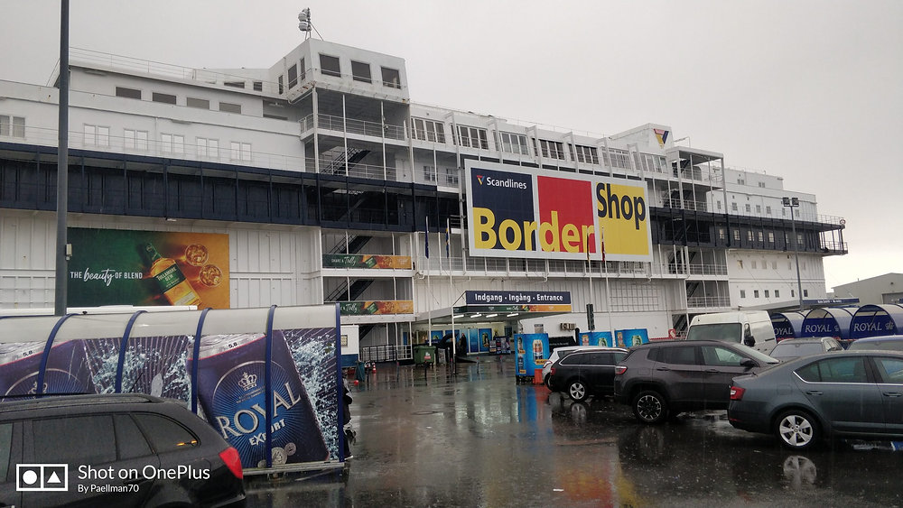 Muss Man Fähre Puttgarden Rödby Vorher Buchen Bordershop i Puttgarden