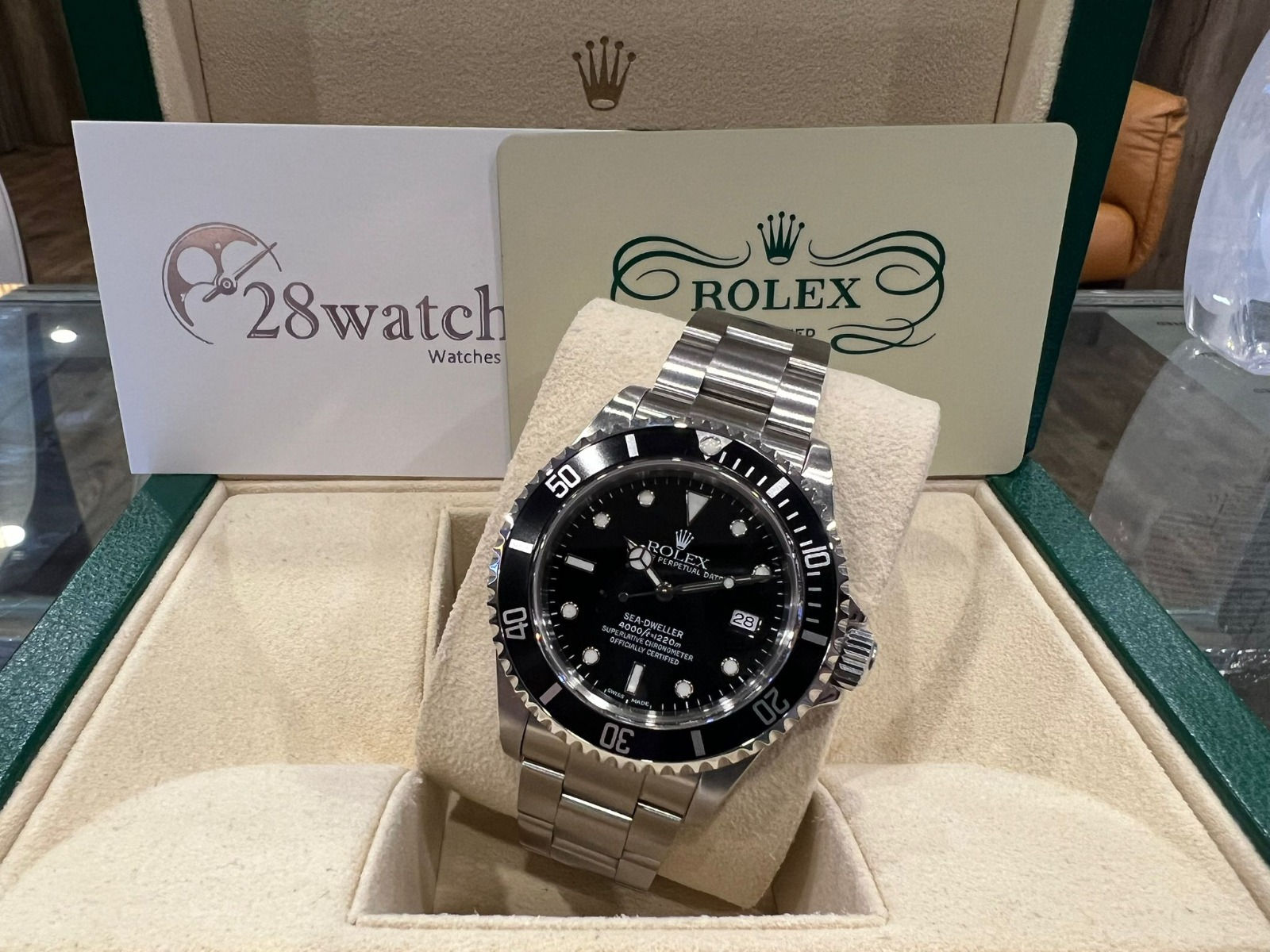 Pre-owned Rolex Sea-Dweller 16600 - Tsim Sha Tsui branch