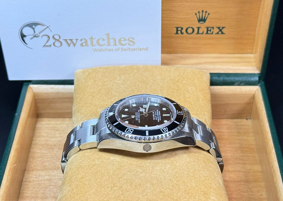 Thumbnail: Pre-owned Rolex Sea-Dweller 16600 - Causeway Bay branch