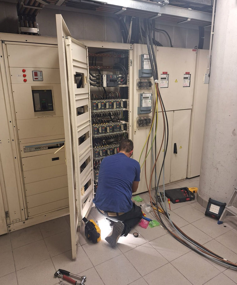 Κατασκευή Ηλεκτρολογικής Υποδομής Εγκατάστασης Φορτιστών Ηλεκτρικών Αυτοκινήτων Ο1