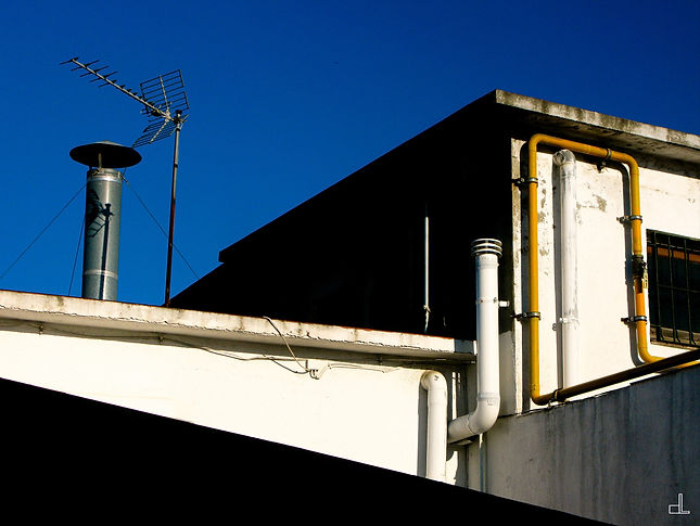 photographie contemporaine christian lefevre les toits signe.jpg