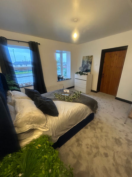 Lodging room in house