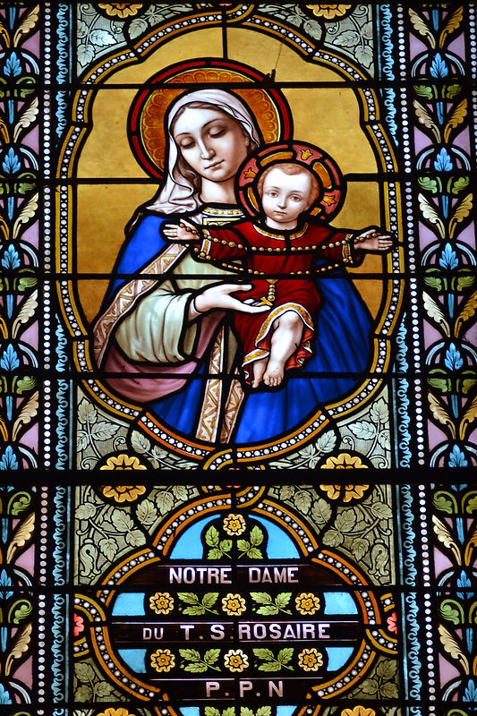 stained-glass-4439486_1920.jpg