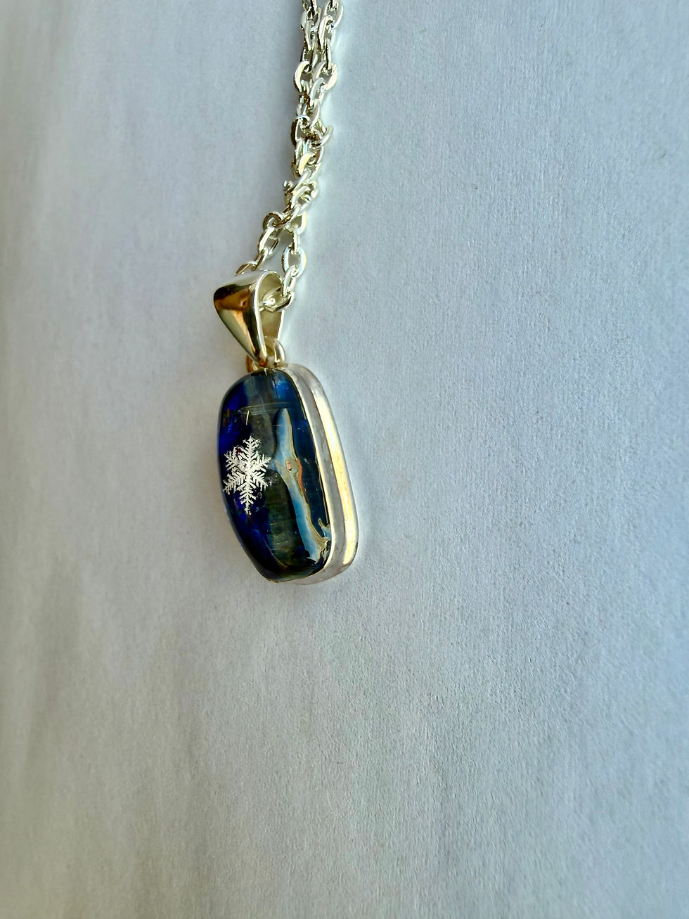 Thumbnail: Pendant-Kyanite/Preserved Snowflake